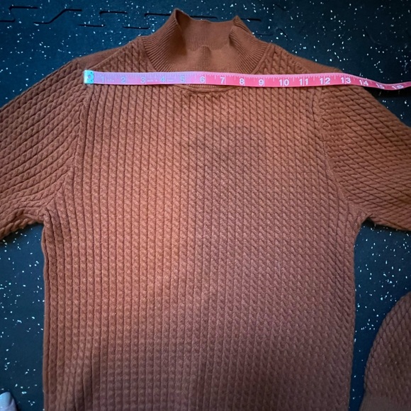 Iike new! Elie. By Elie Tahari Rust Orange Woven Sweater - Picture 6 of 7